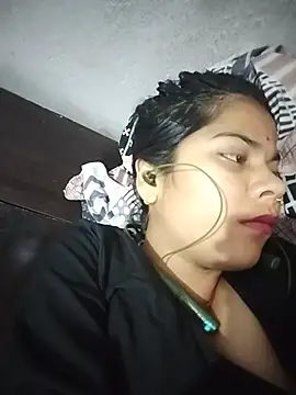 Pallavi cute online show from June 26, 2026, 7:09 pm