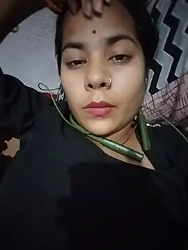 Pallavi cute online show from June 27, 2026, 5:08 pm