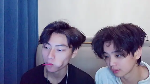 XX-XIUXIU online show from March 19, 2026, 1:00 pm