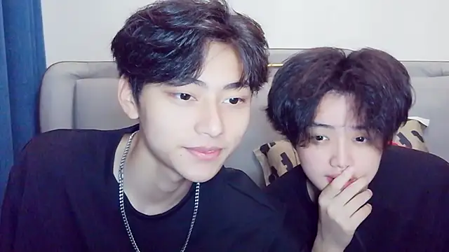 XX-XIUXIU online show from March 20, 2026, 1:01 pm