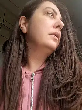 Arya Malone online show from April 30, 2026, 12:23 pm
