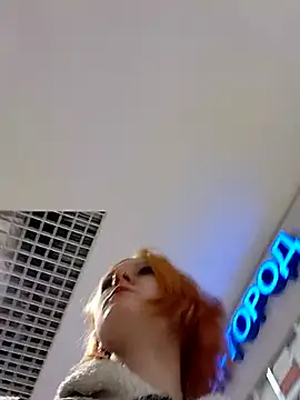 NinaParri online show from April 3, 2026, 3:13 am