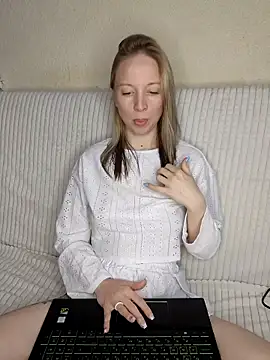 TeaseMeLily online show from March 23, 2026, 3:28 am