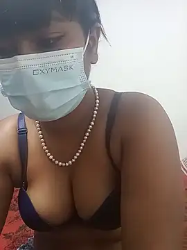 honeyi babe online show from June 21, 2026, 3:29 pm