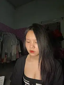 Snapshot of Link-mii chatting on March 25, 2026, 2:27 pm Link-mii online show from March 25, 2026, 2:27 pm