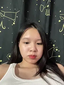 Snapshot of Link-mii chatting on April 11, 2026, 5:27 pm Link-mii online show from April 11, 2026, 5:27 pm