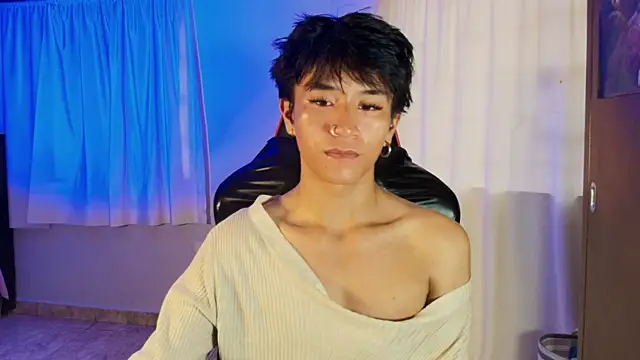 cococumps online show from June 19, 2026, 11:38 am