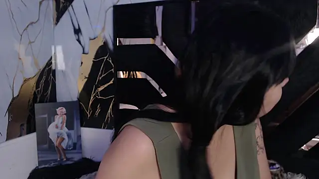 sweetbloomcs online show from July 28, 2026, 10:42 pm