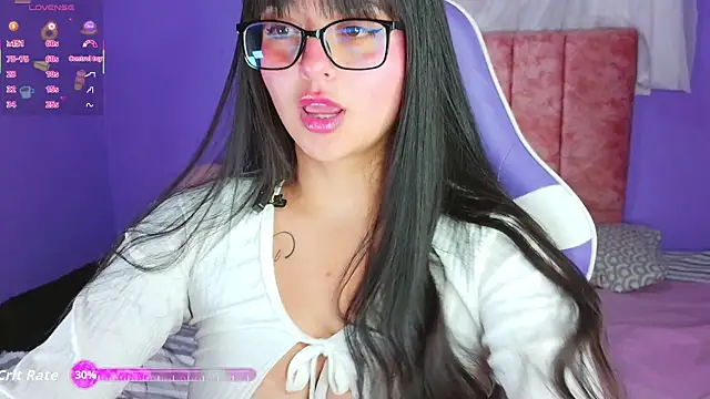 1 Scarllet  online show from June 15, 2026, 1:33 pm