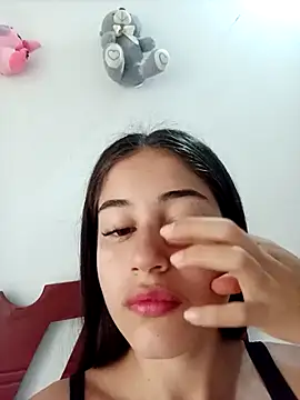 Snapshot of Bella_Goddess_ chatting on March 31, 2026, 12:51 pm Bella Goddess online show from March 31, 2026, 12:51 pm