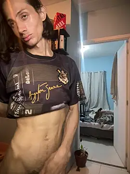 FelipeLipe18 online show from August 7, 2026, 10:16 pm