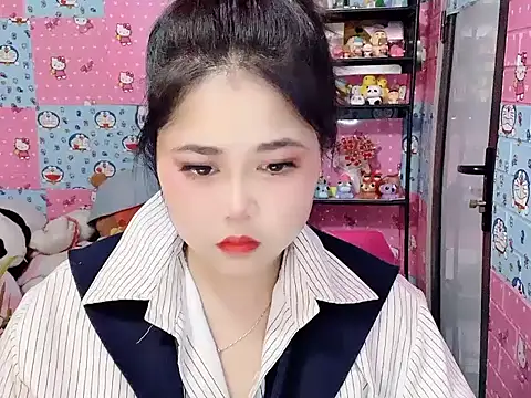 Nhanlu009 online show from August 4, 2026, 1:04 pm