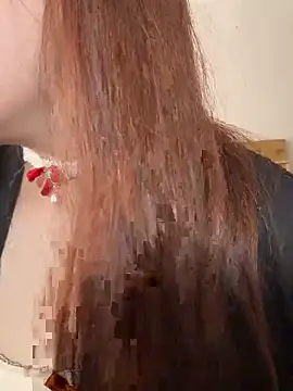 Xiaowei08 online show from March 28, 2026, 7:42 am