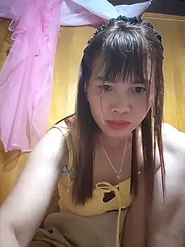 Snapshot of Reeoo-93 chatting on June 18, 2026, 9:53 pm Reeoo-93 online show from June 18, 2026, 9:53 pm