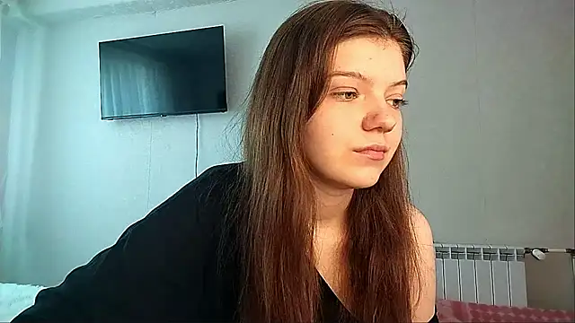 Helgawithyou online show from May 13, 2026, 2:13 pm