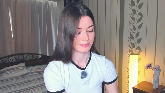 Snapshot of JulissaLipoma chatting on July 23, 2026, 7:16 am JulissaLipoma online show from July 23, 2026, 7:16 am