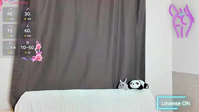 Snapshot of Emily_Nelsonn chatting on April 4, 2026, 4:02 pm Emily Nelsonn online show from April 4, 2026, 4:02 pm