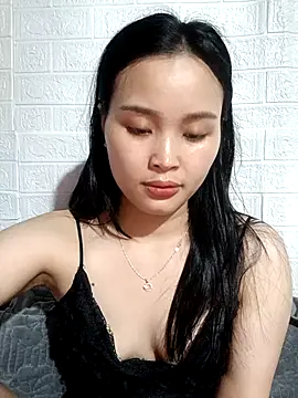 Akile80 online show from March 19, 2026, 3:12 pm