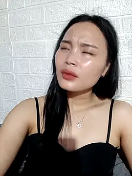 Akile80 online show from March 20, 2026, 3:18 am