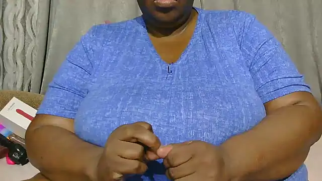 Snapshot of MrsGoddessScarlet chatting on May 10, 2026, 5:26 pm MrsGoddessScarlet online show from May 10, 2026, 5:26 pm