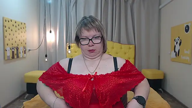 BonnnyBoobsy online show from April 25, 2026, 6:27 am