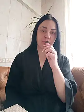 Snapshot of Elsie-Nora chatting on March 28, 2026, 6:03 am Elsie-Nora online show from March 28, 2026, 6:03 am