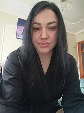 Snapshot of Elsie-Nora chatting on May 21, 2026, 6:33 am Elsie-Nora online show from May 21, 2026, 6:33 am