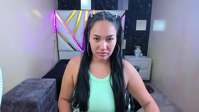 SammyEvanns  online show from June 29, 2026, 11:37 pm