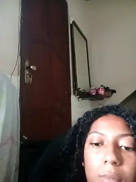 Snapshot of SereiaMulata chatting on May 3, 2026, 3:15 pm SereiaMulata online show from May 3, 2026, 3:15 pm