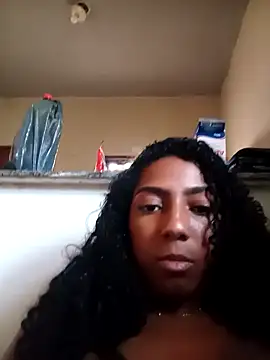 Snapshot of SereiaMulata chatting on May 2, 2026, 2:22 pm SereiaMulata online show from May 2, 2026, 2:22 pm