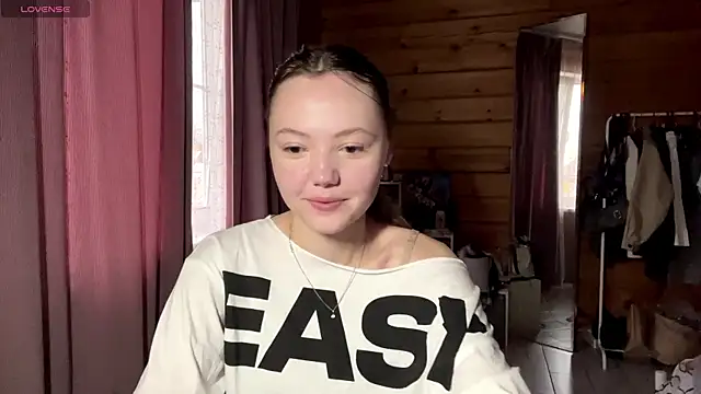LenLen Solen online show from June 25, 2026, 11:10 pm