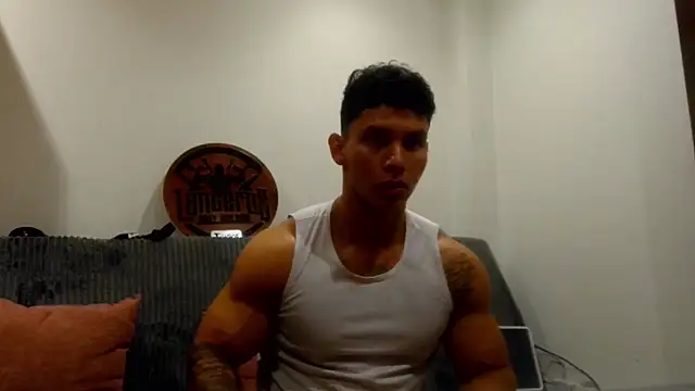 Snapshot of JAYCAM_ chatting on May 20, 2026, 2:08 am JAYCAM online show from May 20, 2026, 2:08 am