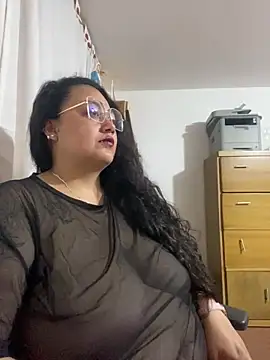 AvaRyd online show from May 26, 2026, 4:54 am
