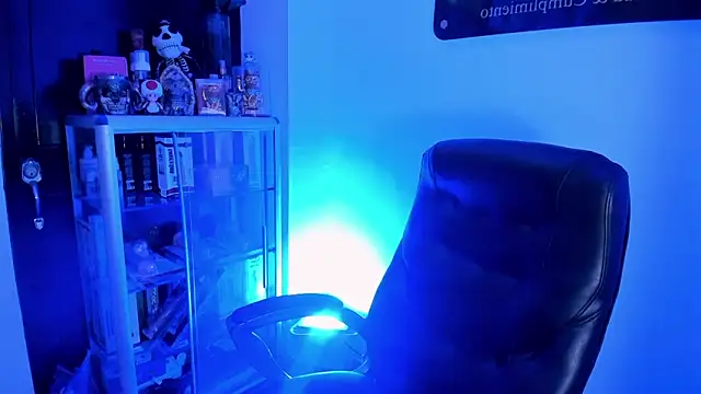 clark kent  online show from March 20, 2026, 4:30 pm