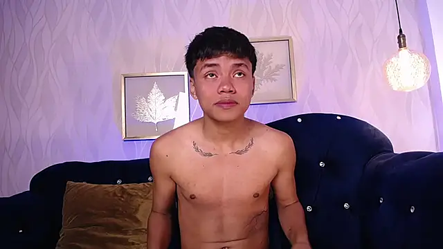 thiagosterling online show from April 18, 2026, 7:07 pm