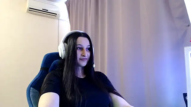 RiffedEye online show from April 6, 2026, 2:07 pm