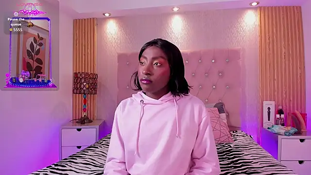 Jorinde Sexy online show from April 22, 2026, 4:30 am