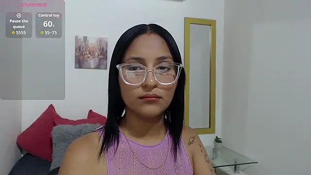 Rubi Diamond  online show from March 18, 2026, 10:21 pm