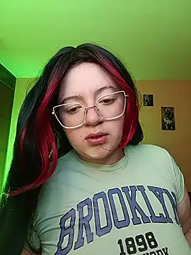 Gigi hart7 online show from May 8, 2026, 2:26 am
