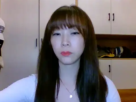 coco-LL online show from March 19, 2026, 2:50 pm