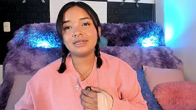 SofiiaCutee online show from May 30, 2026, 2:29 am