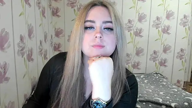 Agathameoww online show from May 16, 2026, 9:36 pm