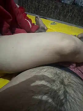 sexy nudecouples143 online show from April 19, 2026, 7:38 pm