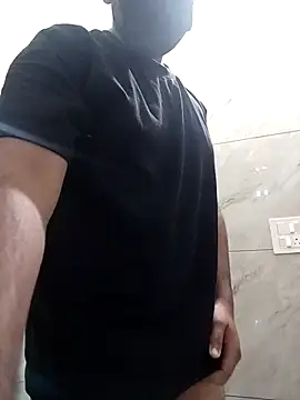 Snapshot of Small_dick_069 chatting on April 13, 2026, 2:32 pm Small dick 069 online show from April 13, 2026, 2:32 pm