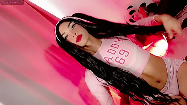 Snapshot of khloe_Gils chatting on March 29, 2026, 10:00 pm khloe Gils online show from March 29, 2026, 10:00 pm