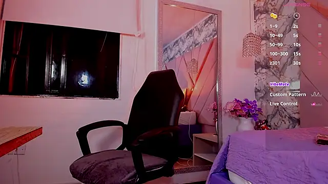 mia rouxx1 online show from June 19, 2026, 5:46 am