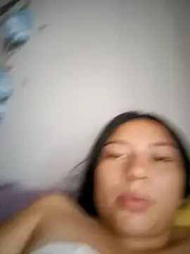 miaboom online show from April 1, 2026, 9:45 pm