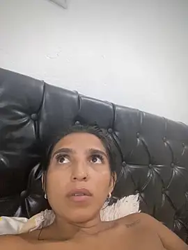 Blowjob-Queen  online show from April 22, 2026, 3:35 am