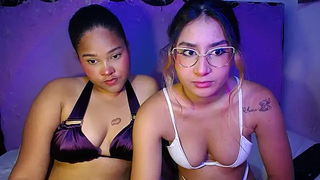 Snapshot of Amara_Diamond_1 chatting on April 26, 2026, 1:03 am Amara Diamond 1 online show from April 26, 2026, 1:03 am