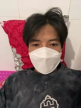 Nguyencuong1999 online show from March 20, 2026, 8:48 am